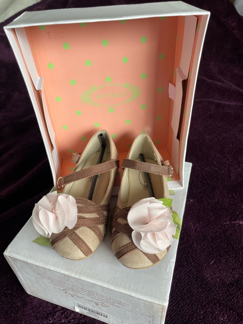 Joyfolie Girls Floral Accent Mary Janes in Beige, Brown & Pink